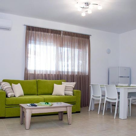 Gennadi Gardens Exclusive Apartments Dış mekan fotoğraf
